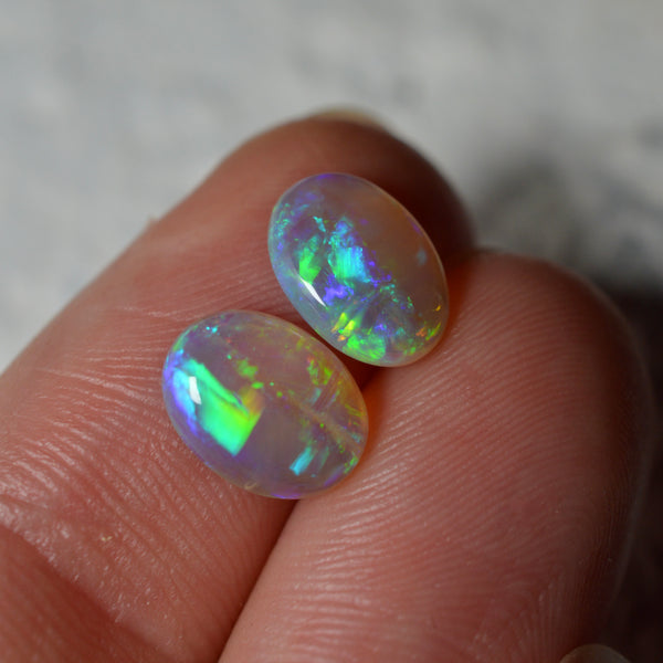 2.41ct Vivid (High Grade) Oval Pair