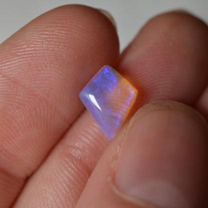 0.95ct Purple Crystal Shield