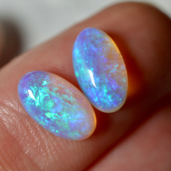 2.61ct Vivid Blue|Purple Crystal Oval Pair