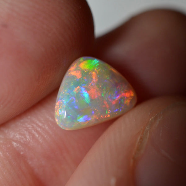 1.04ct Dark Rainbow Crystal (A++)