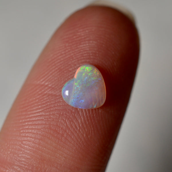 1.20ct Tiny Crystal Opal Heart Parcel