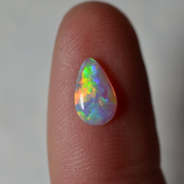 .70ct Rainbow Pipe Crystal Drop