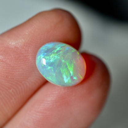 1.75ct Vivid Crystal Oval