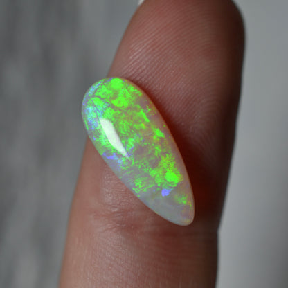 2.33ct Neon Drop