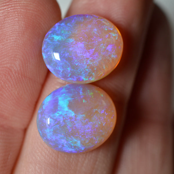 10ct Stunning Blue|Purple Crystal Pair