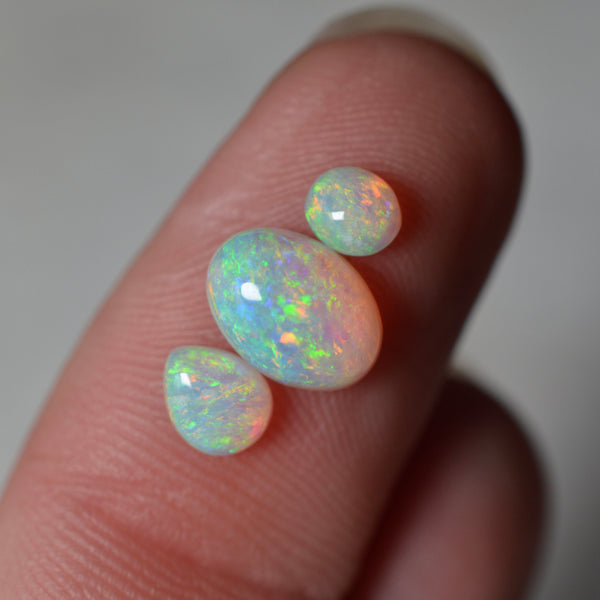 1.81ct Vivid Skin to Skin set