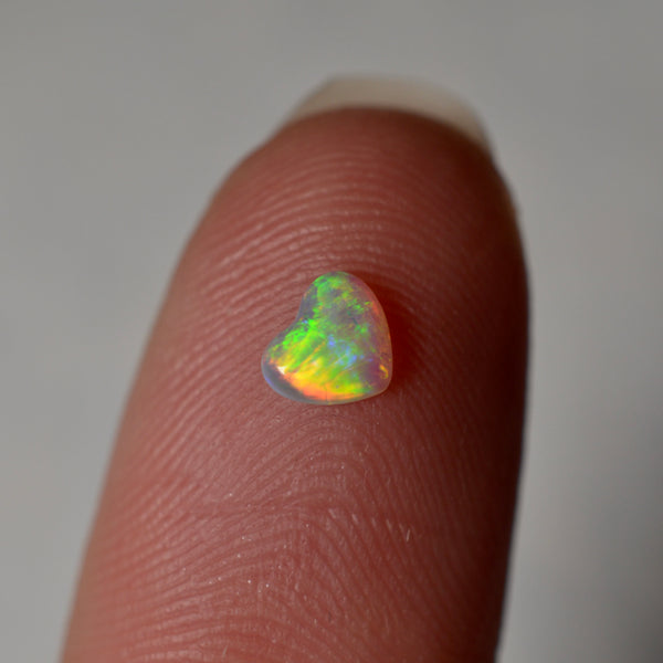 1.20ct Tiny Crystal Opal Heart Parcel