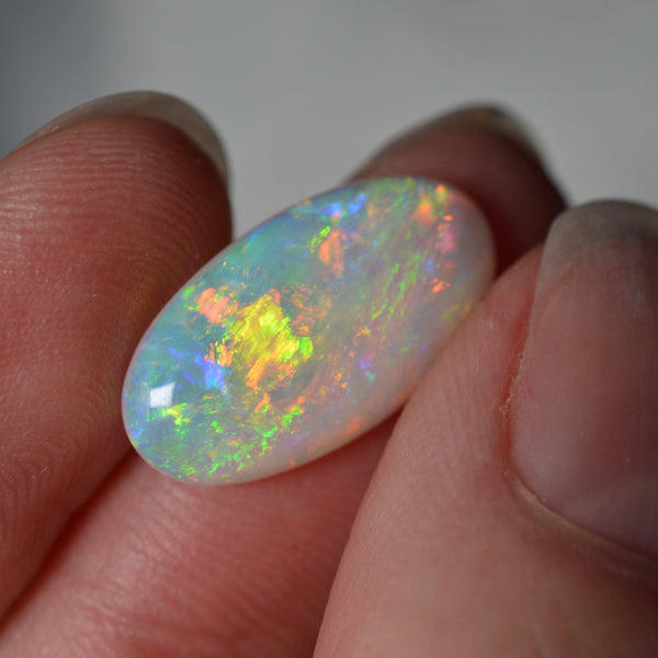 3.55ct Rainbow Crystal Oval