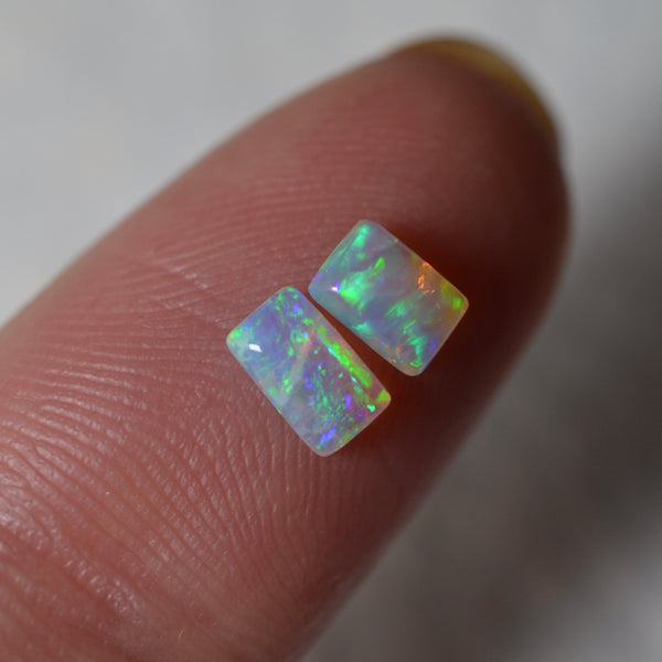 2.40ct High Grade Crystal Opal Parcel