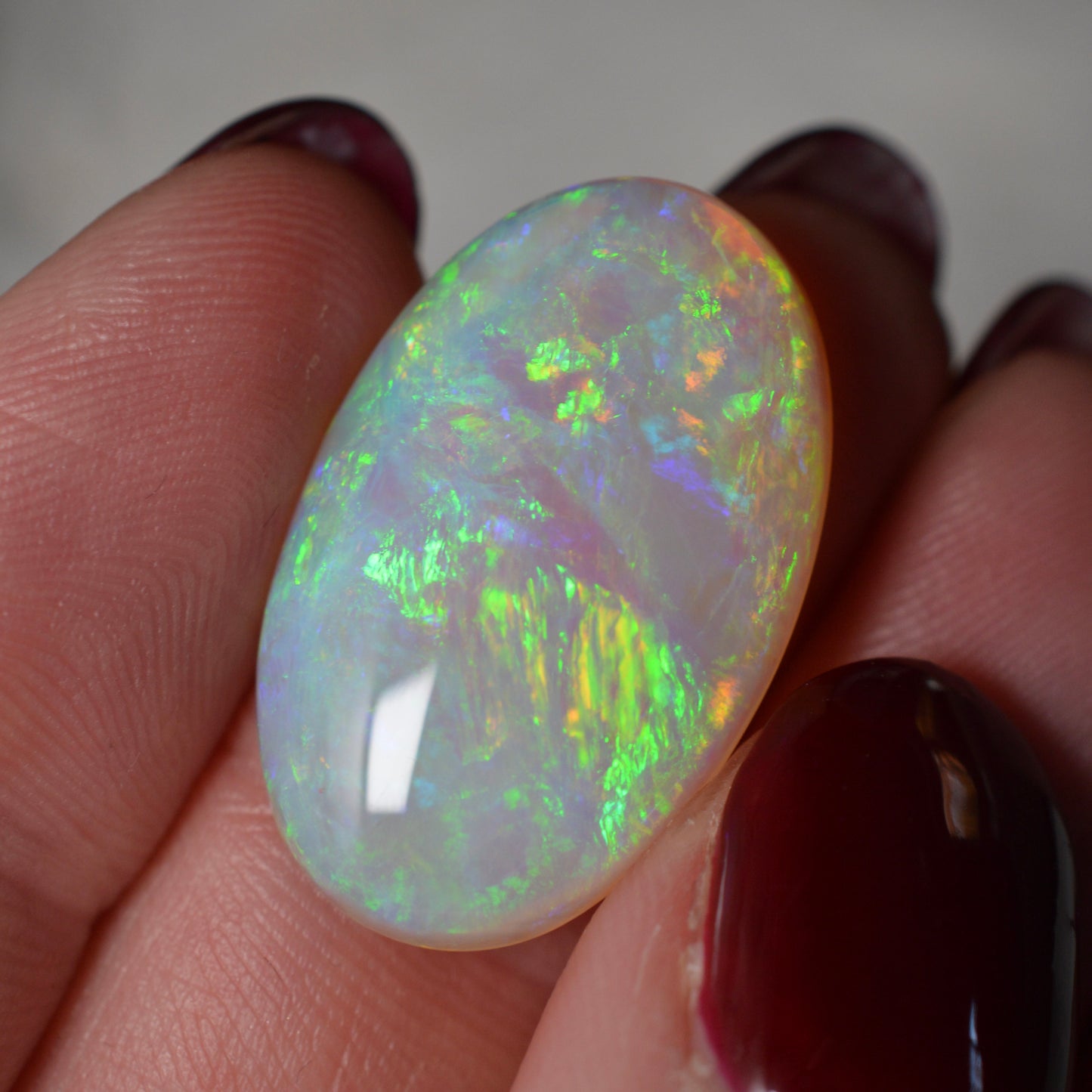 13.35ct Vivid Crystal Oval