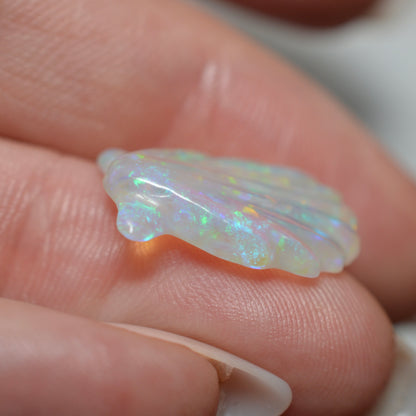 4.57ct Jelly Crystal Rainbow Shell Carving