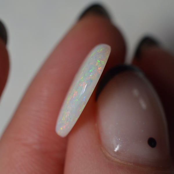 3.95ct White Rainbow Pastel Drop