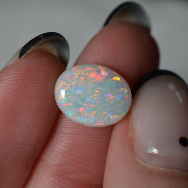 2.43ct Glitter Rainbow Oval