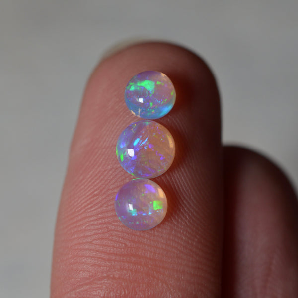1.23ct Vivid Crystal Round Set
