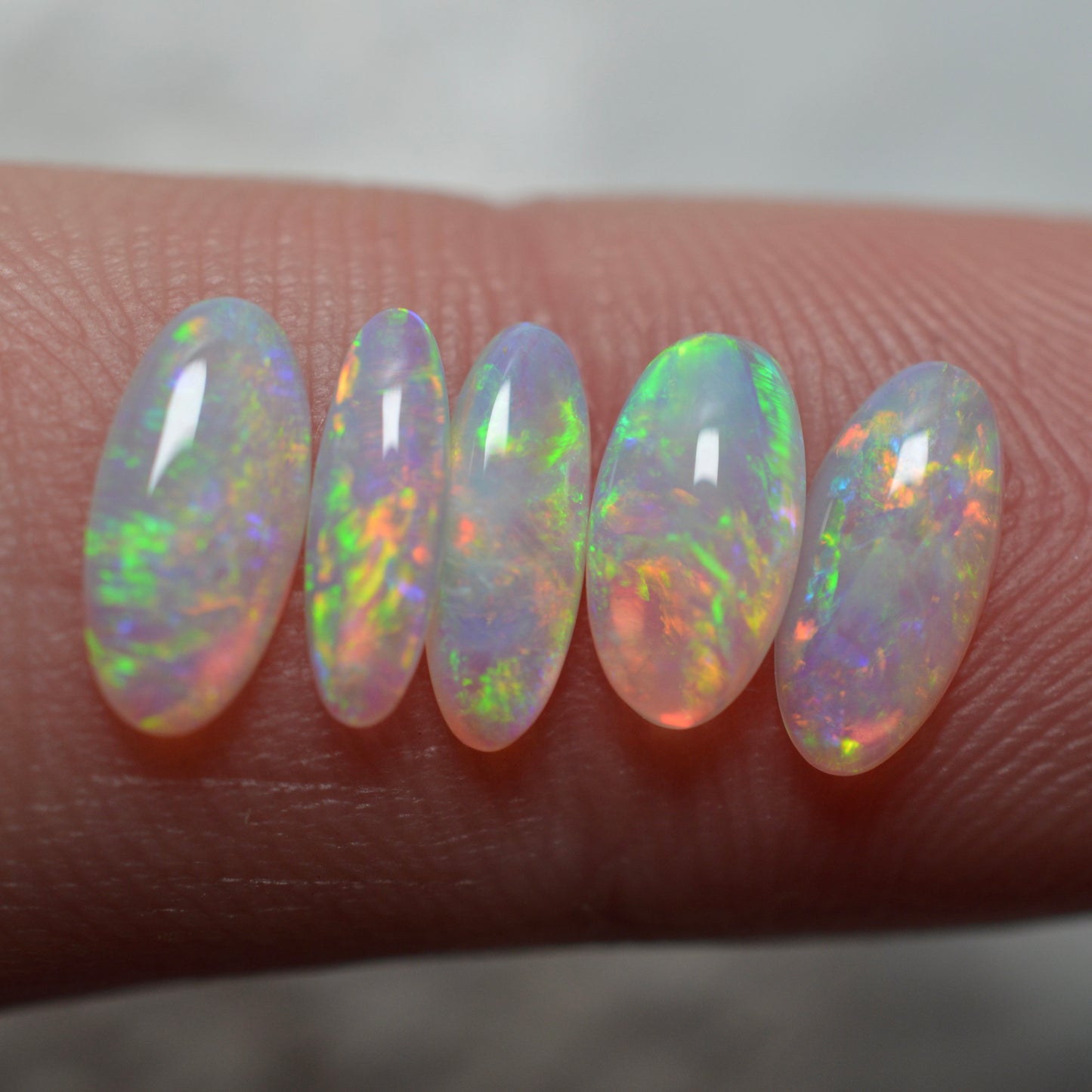 2ct Neon Crystal Parcel