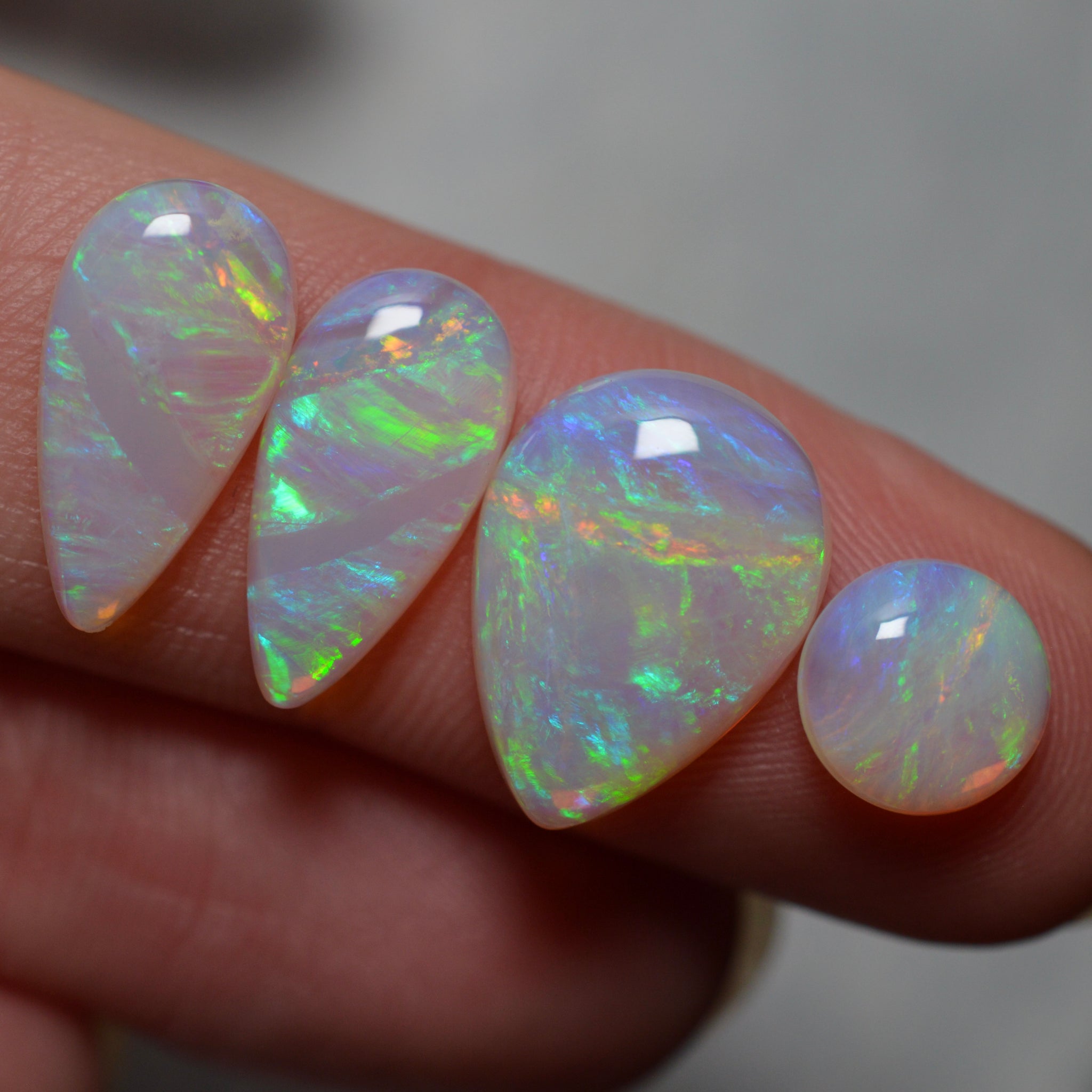 7.93ct Matching Crystal Parcel