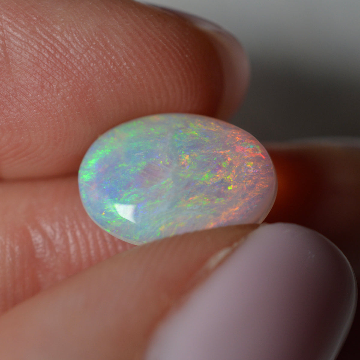 2.03ct Rainbow Ombre Crystal Oval
