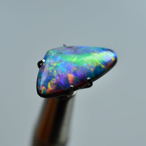 2.75ct Triangular Doublet | Jackson Opals