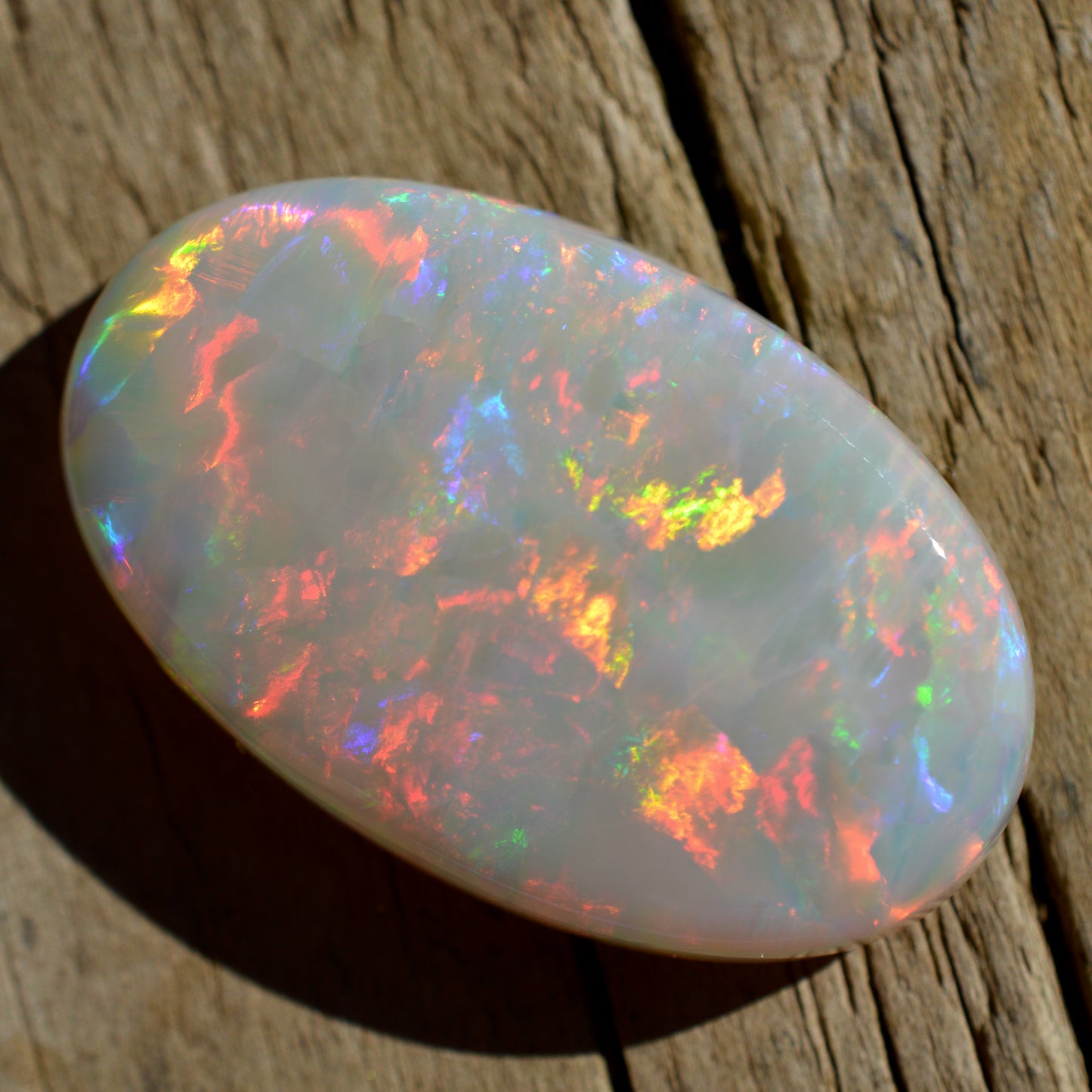 20.1ct Solid Rainbow Oval