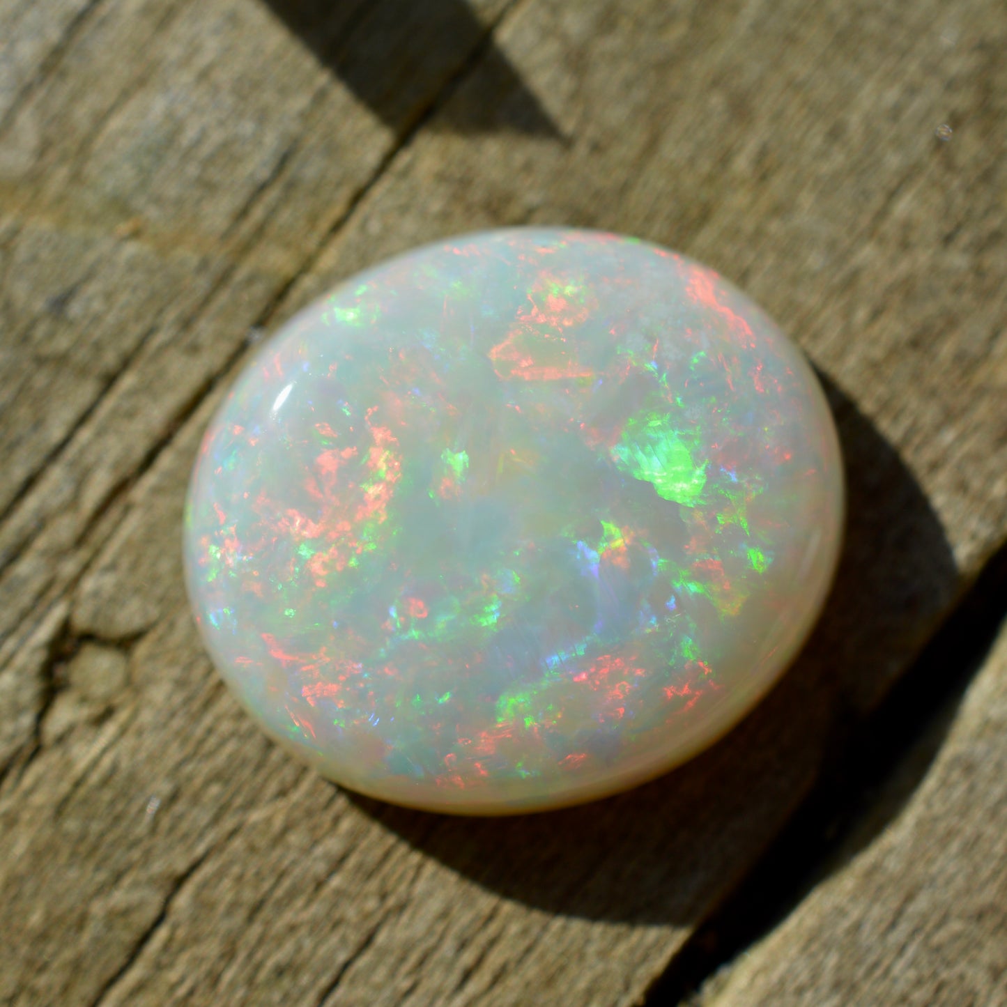 5.56ct White Based Oval