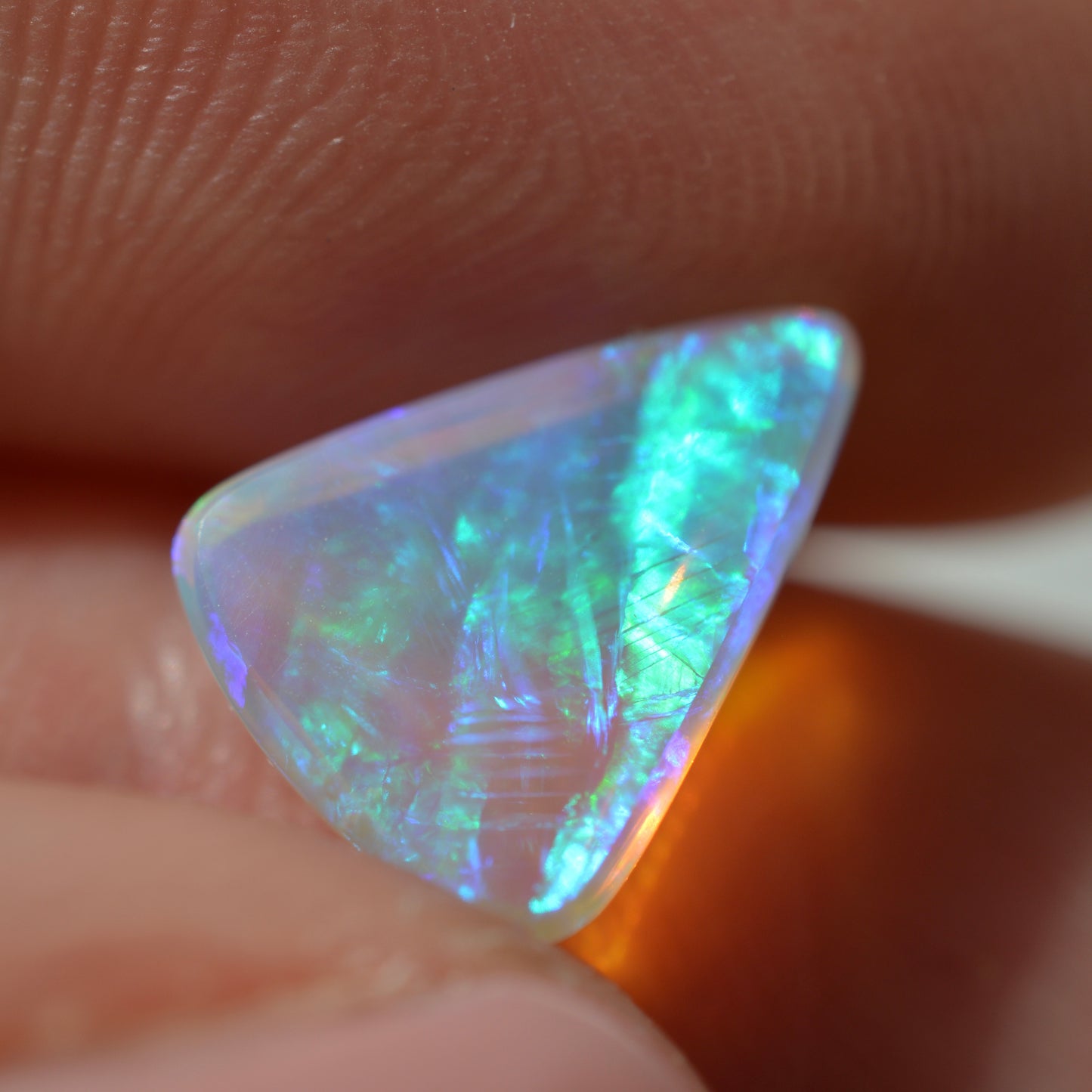 1.91ct Vivid Blue Crystal