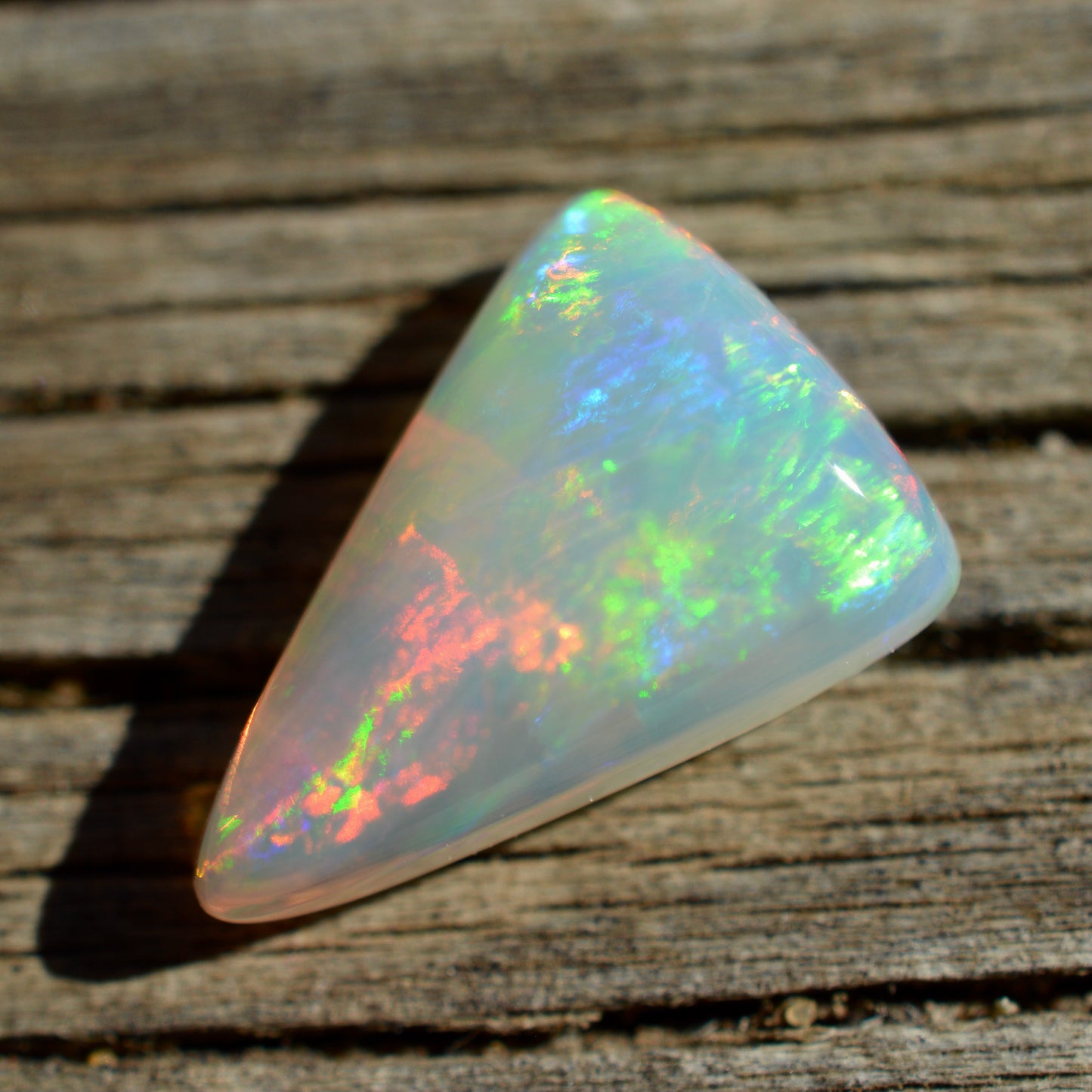 1.61ct Neon Triangle